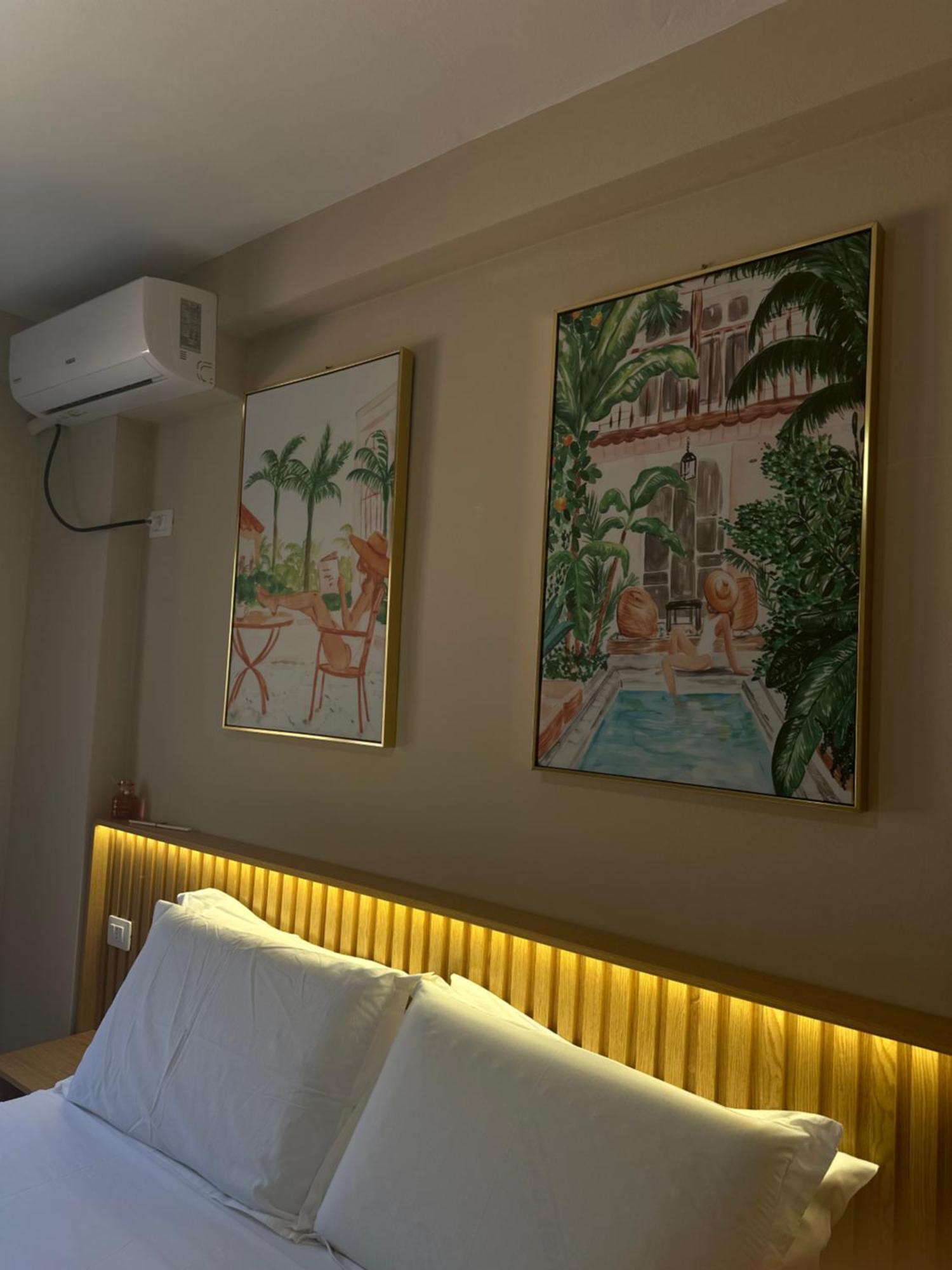 Hotel Coastal *