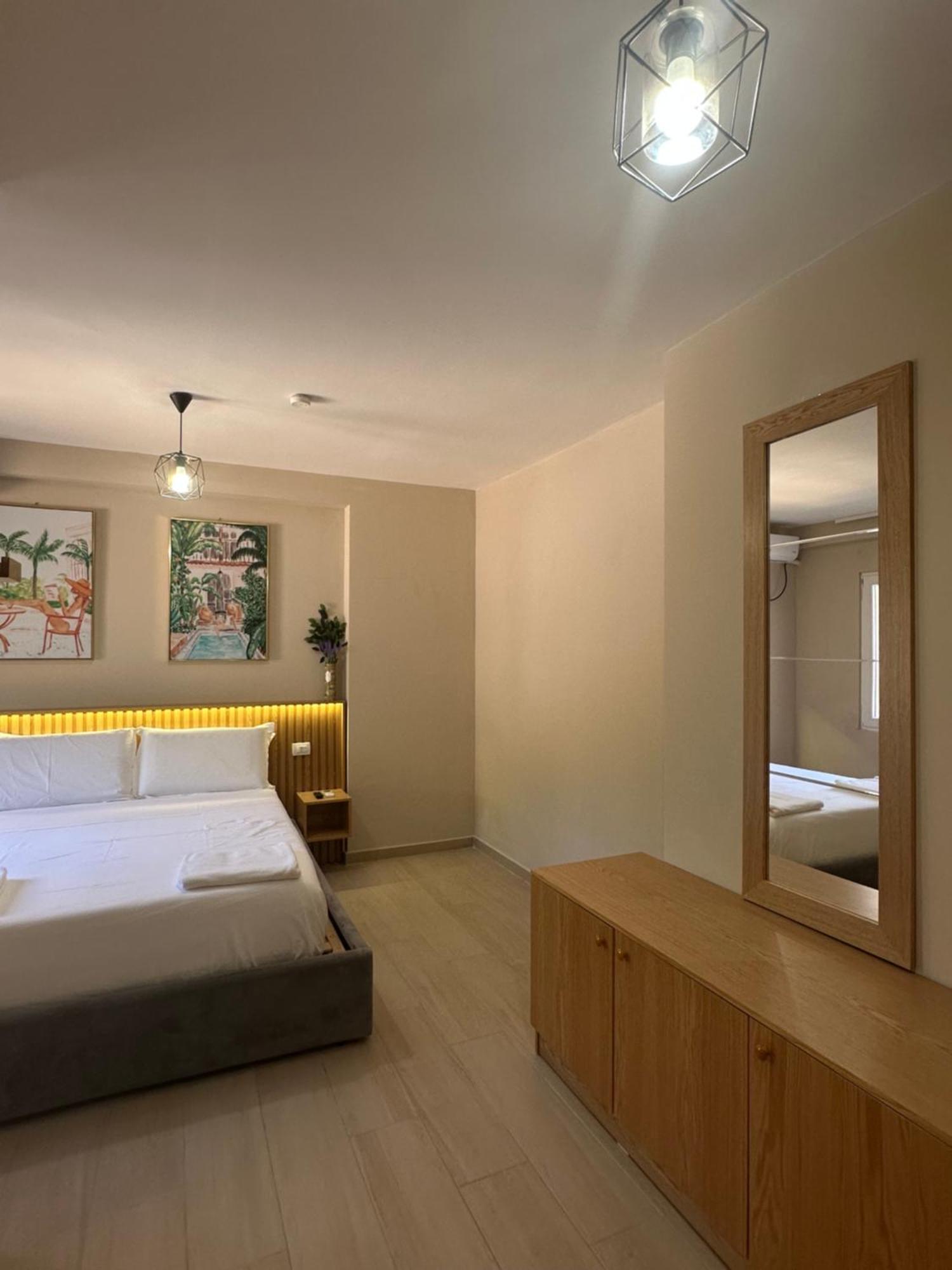 Hotel Coastal Shëngjin